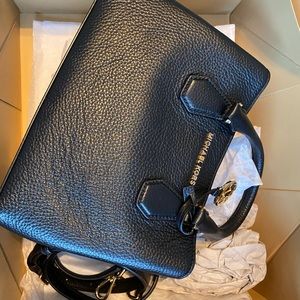 Small black leather Camille Michael Kors purse